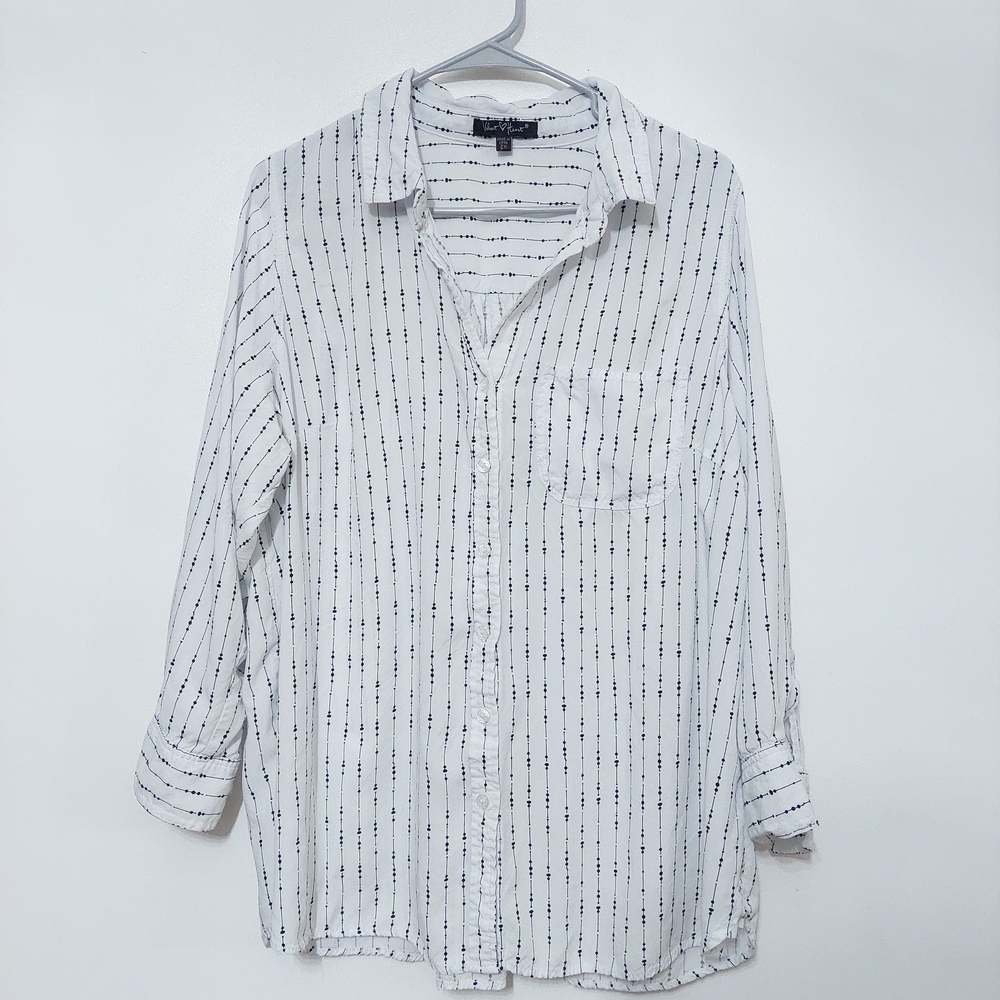 Velvet Heart 2X Striped Button Down Blouse White Casual Chic Top - Picture 2 of 8